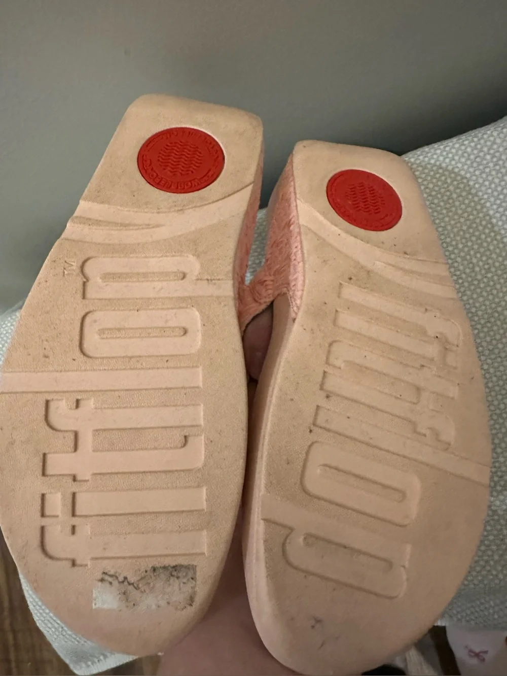 FITFLOP LULU GEO WEBBING TOE POST THONG SANDALS PINK SALT Textured Fabric Sz 7